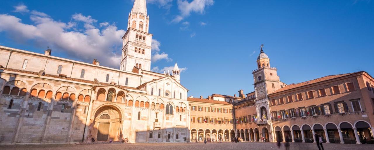 Luxury Apartment Next To The Francescana Modena Exterior foto